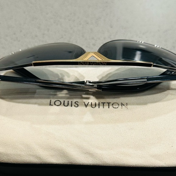 Louis Vuitton Aviator sunglasses, special edition (custom made 1 of 1) - Picture 5 of 6